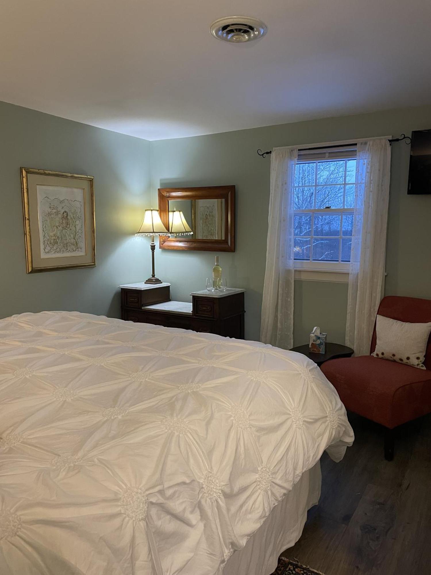 Back Inn Time Fairfax Экстерьер фото